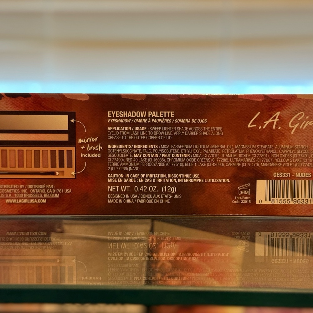 L.A. Colors Eyeshadow Palette - Rich Browns - Picture 6 of 7